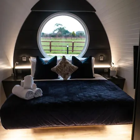 בית נופש Hidden Acres- Luxury Glamping Pod Sage